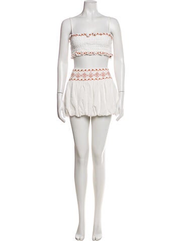 Pre-owned Rococco Sands Graphic Print Embroidered Accent Short Set In White