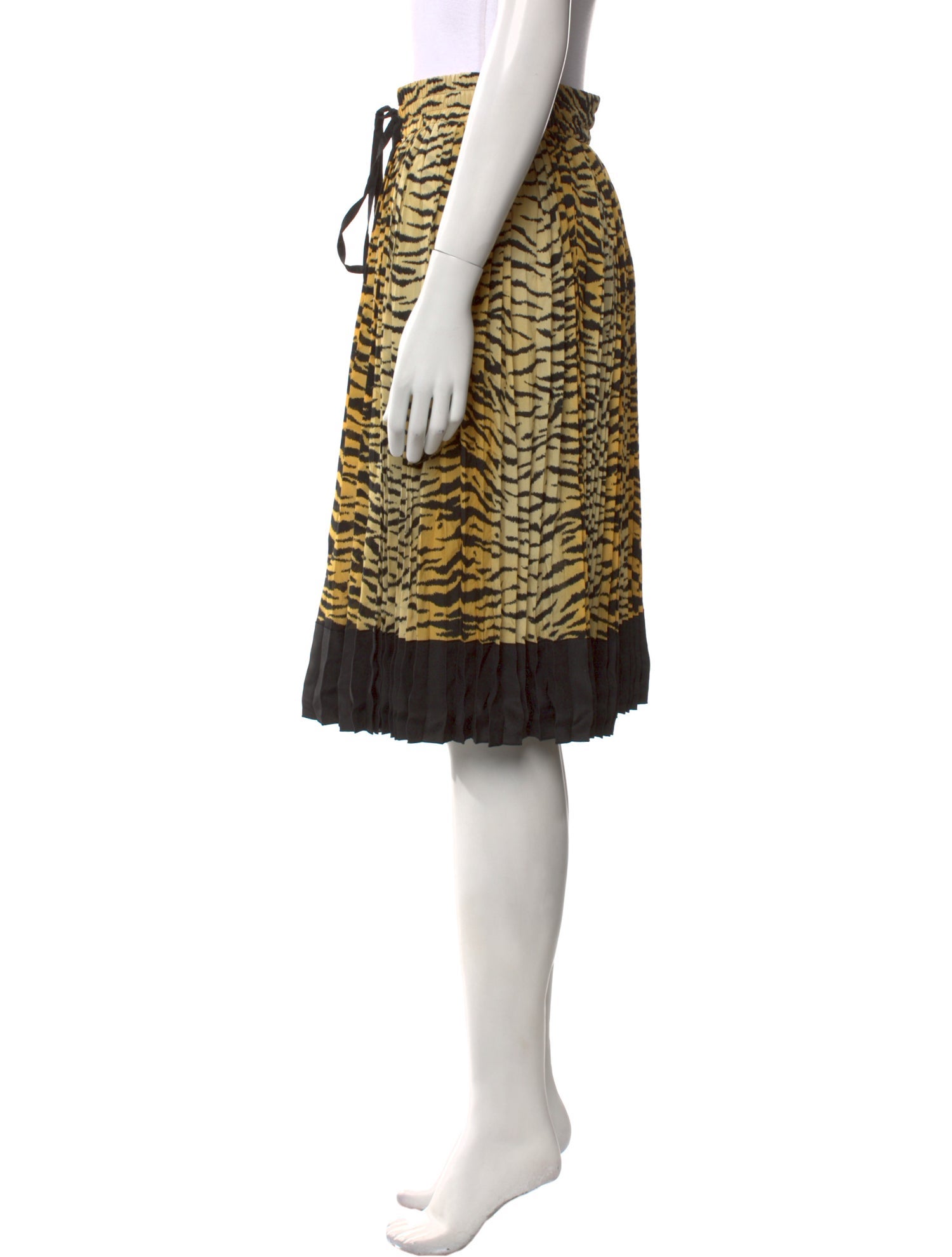 Red Valentino Silk Knee-Length Skirt