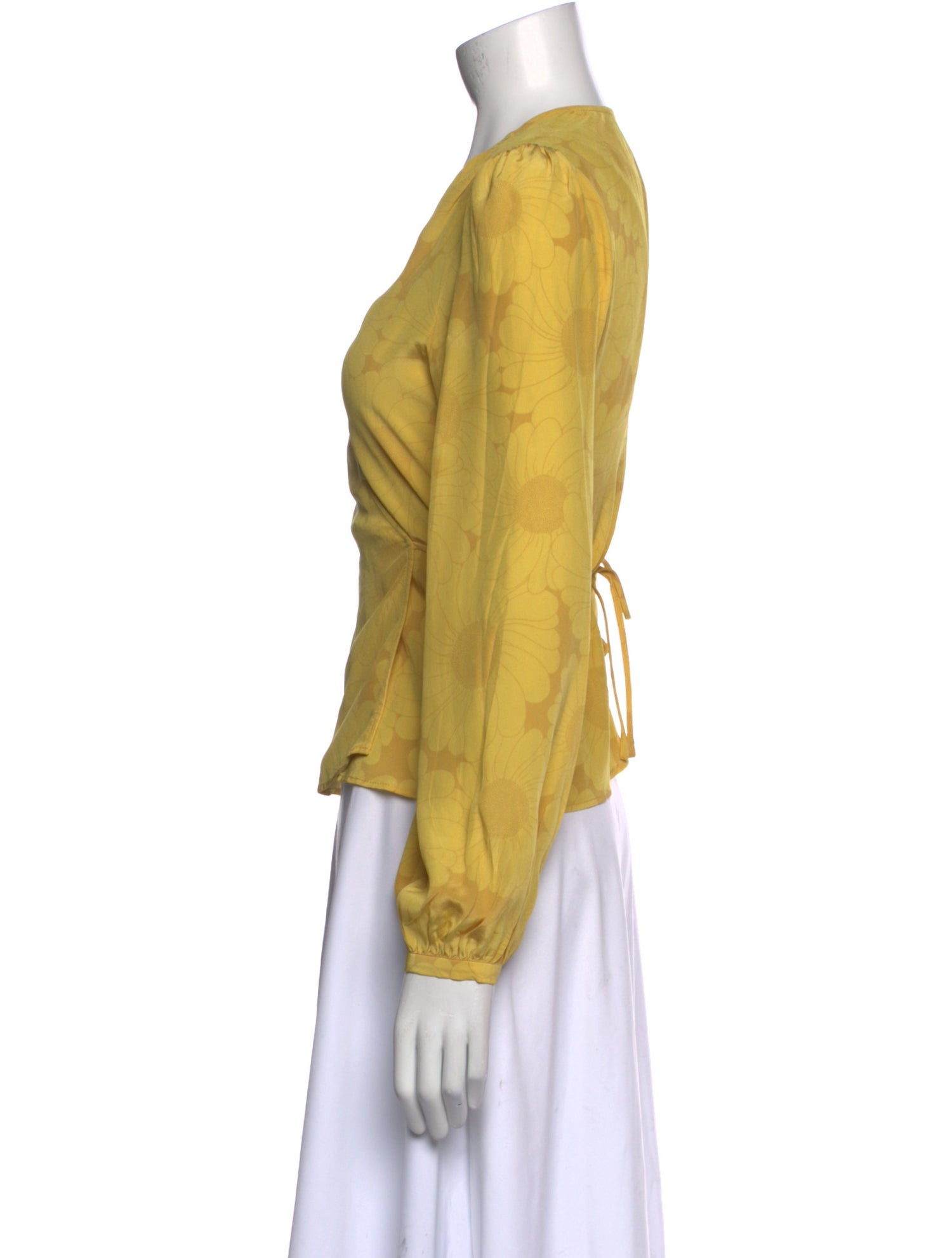 Réalisation Par Silk V-Neck Blouse