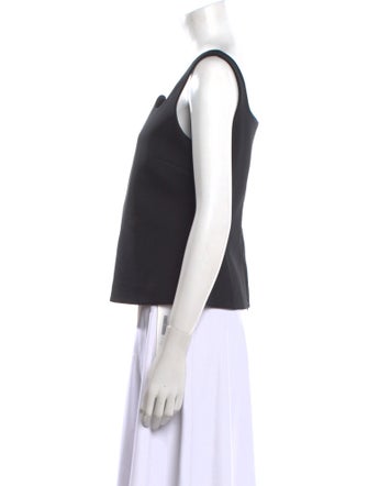 Recto Square Neckline Sleeveless Top