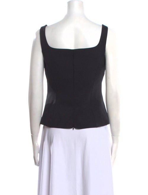 Recto Square Neckline Sleeveless Top