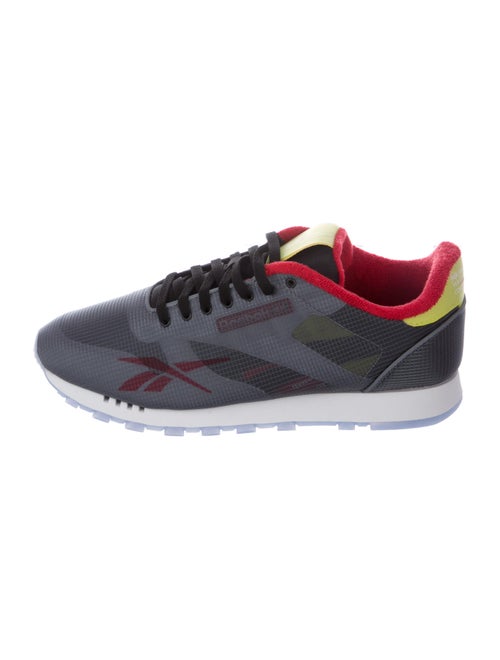 Reebok Leather Printed Athletic Sneakers w/ Tags t