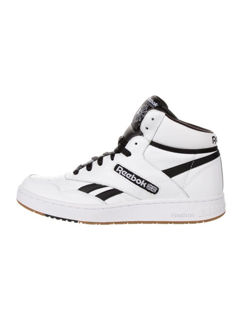 Reebok Sneakers w/ Tags White