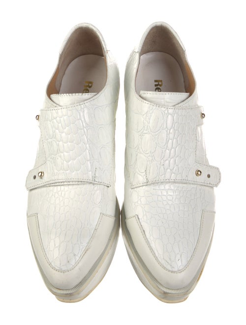 Reike Nen Embossed Leather Pumps