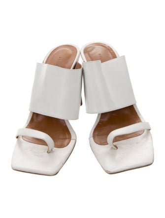 Rejina Pyo Leather Slides