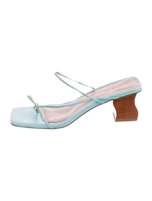 Rejina Pyo Leather Slides