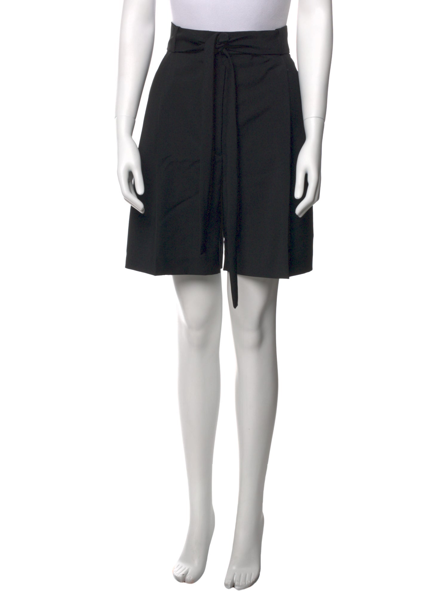 Róhe Virgin Wool Knee-Length Shorts