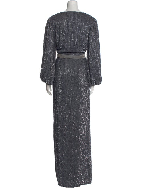 Retrofête Plunge Neckline Long Dress