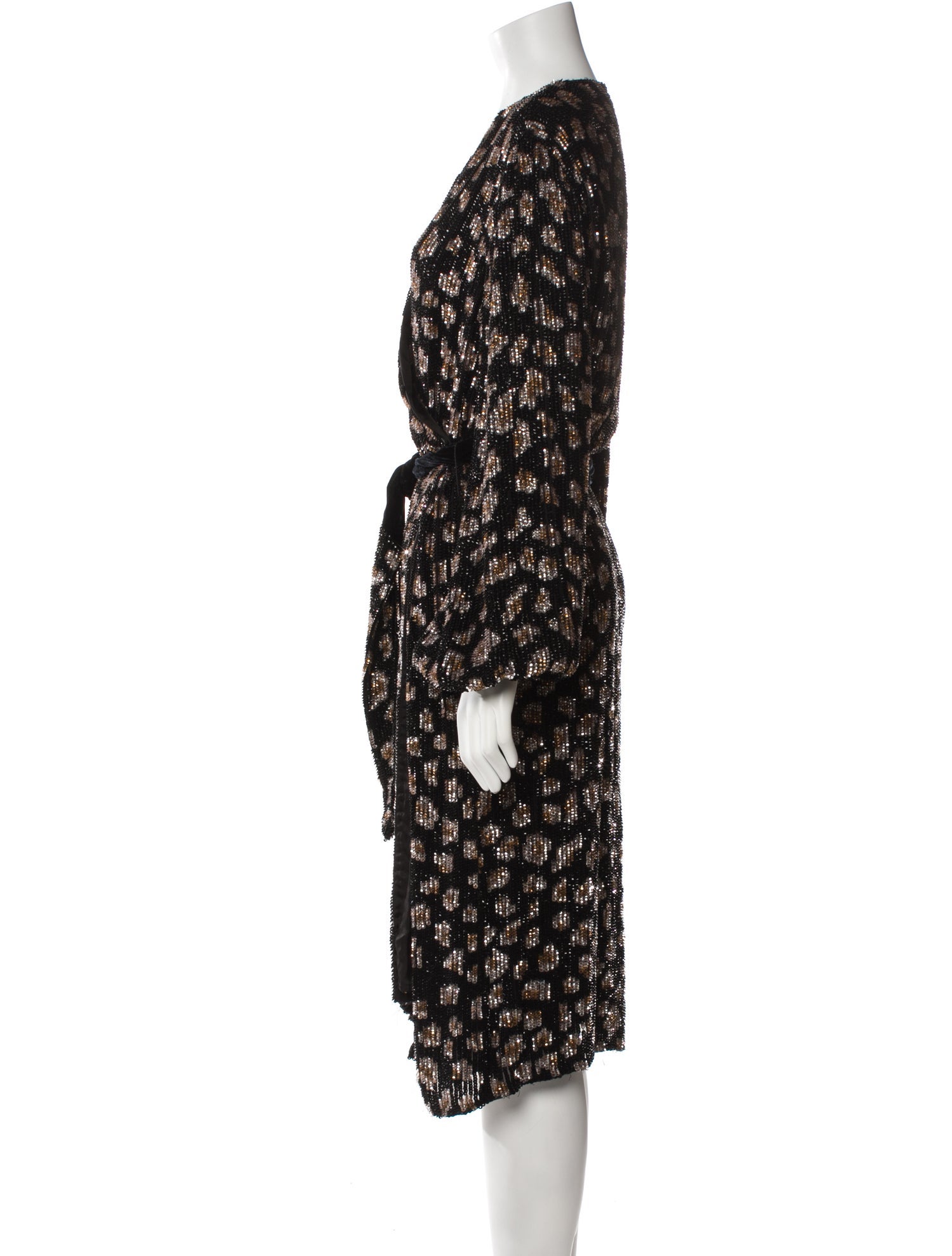 Retrofête Floral Print Midi Length Dress