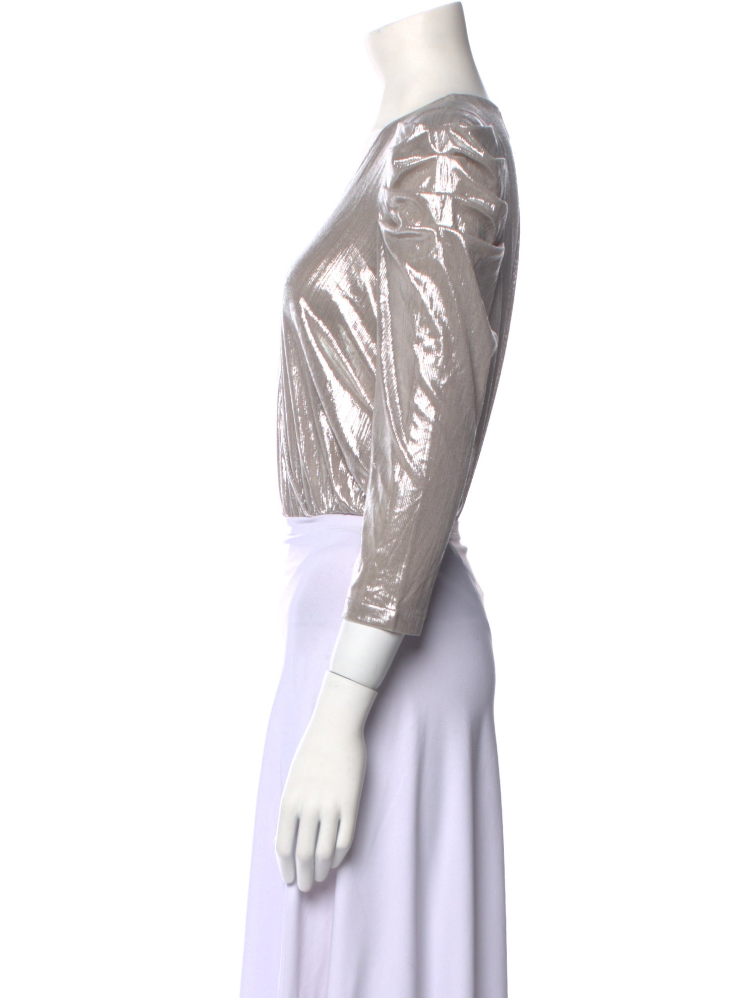 Retrofête V-Neck Three-Quarter Sleeve Crop Top w/ Tags