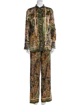 Retrofête Silk Printed Pant Set