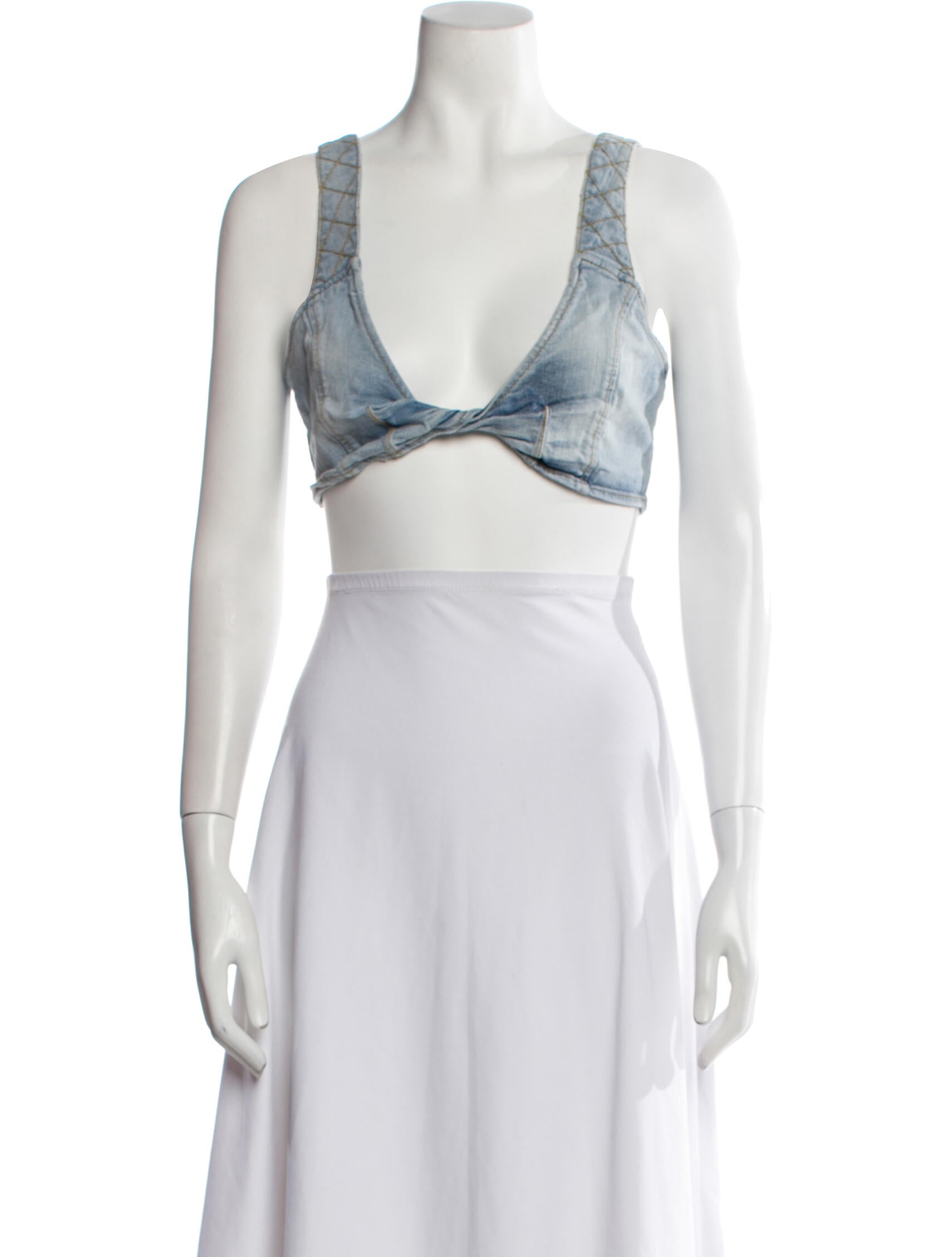 Retrofête V-Neck Sleeveless Crop Top