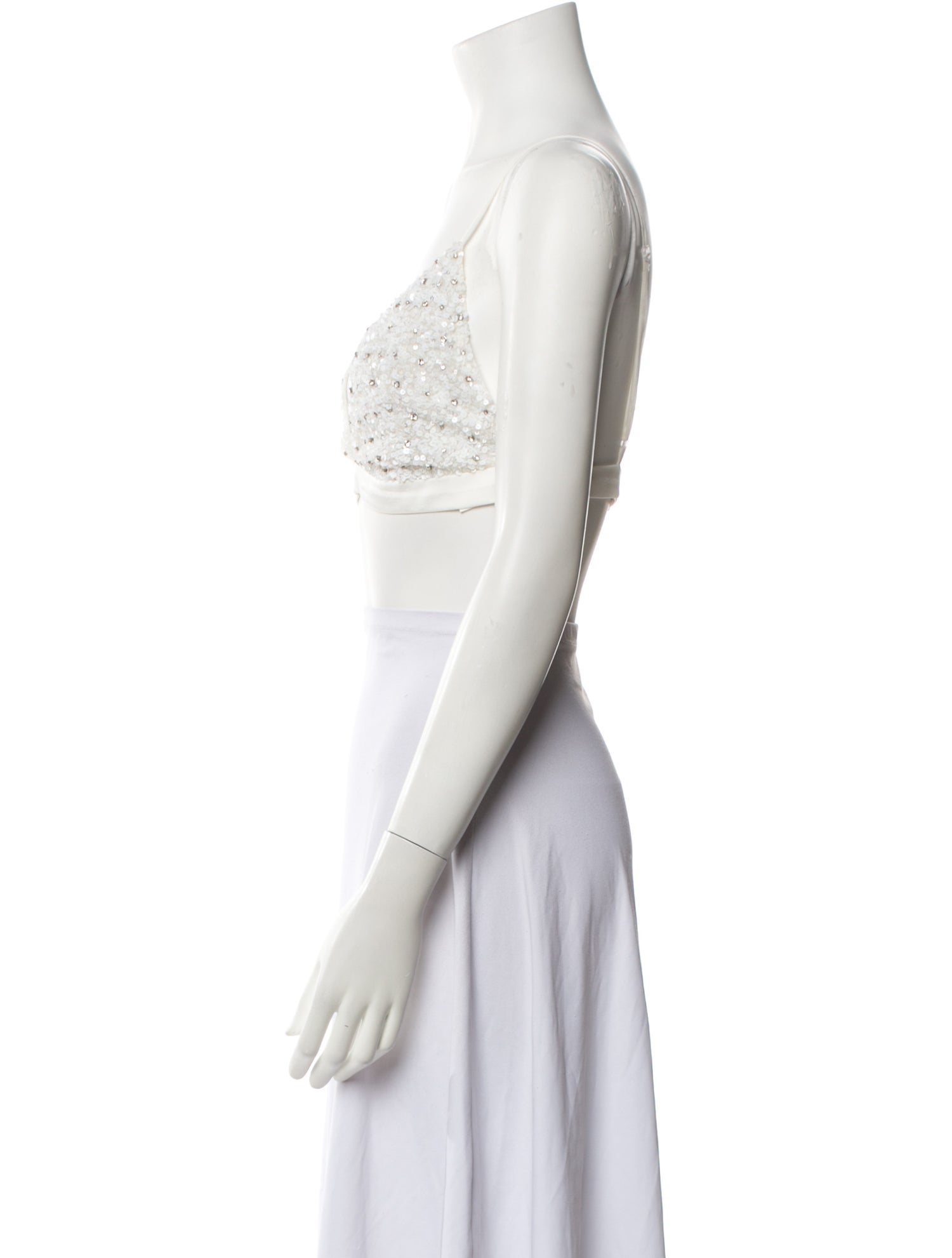 Retrofête V-Neck Sleeveless Crop Top