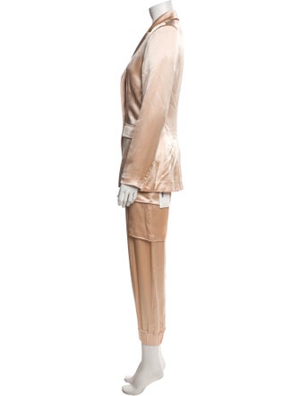 Retrofête Ruffle Embellishment Pant Set