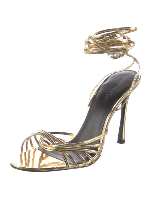 Retrofête Leather Sandals