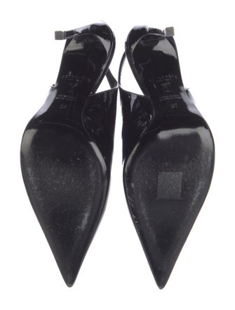 Retrofête Patent Leather Slingback Pumps
