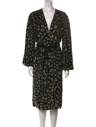 Retrofête Floral Print Midi Length Dress