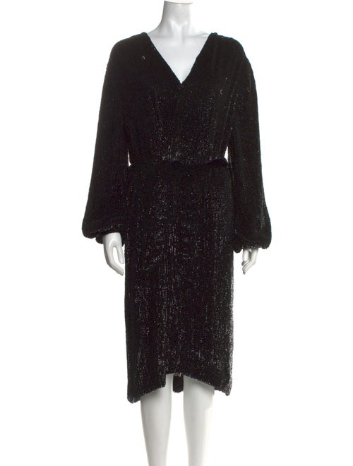 Retrofête V-Neck Midi Length Dress