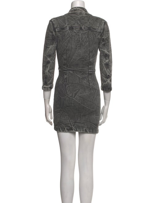 Retrofête V-Neck Mini Dress