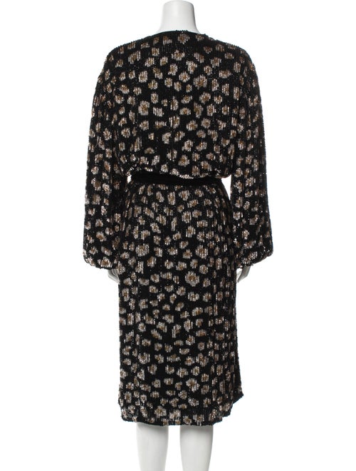 Retrofête Floral Print Midi Length Dress