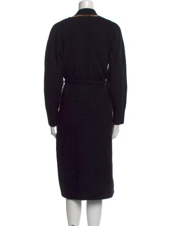 Retrofête V-Neck Midi Length Dress