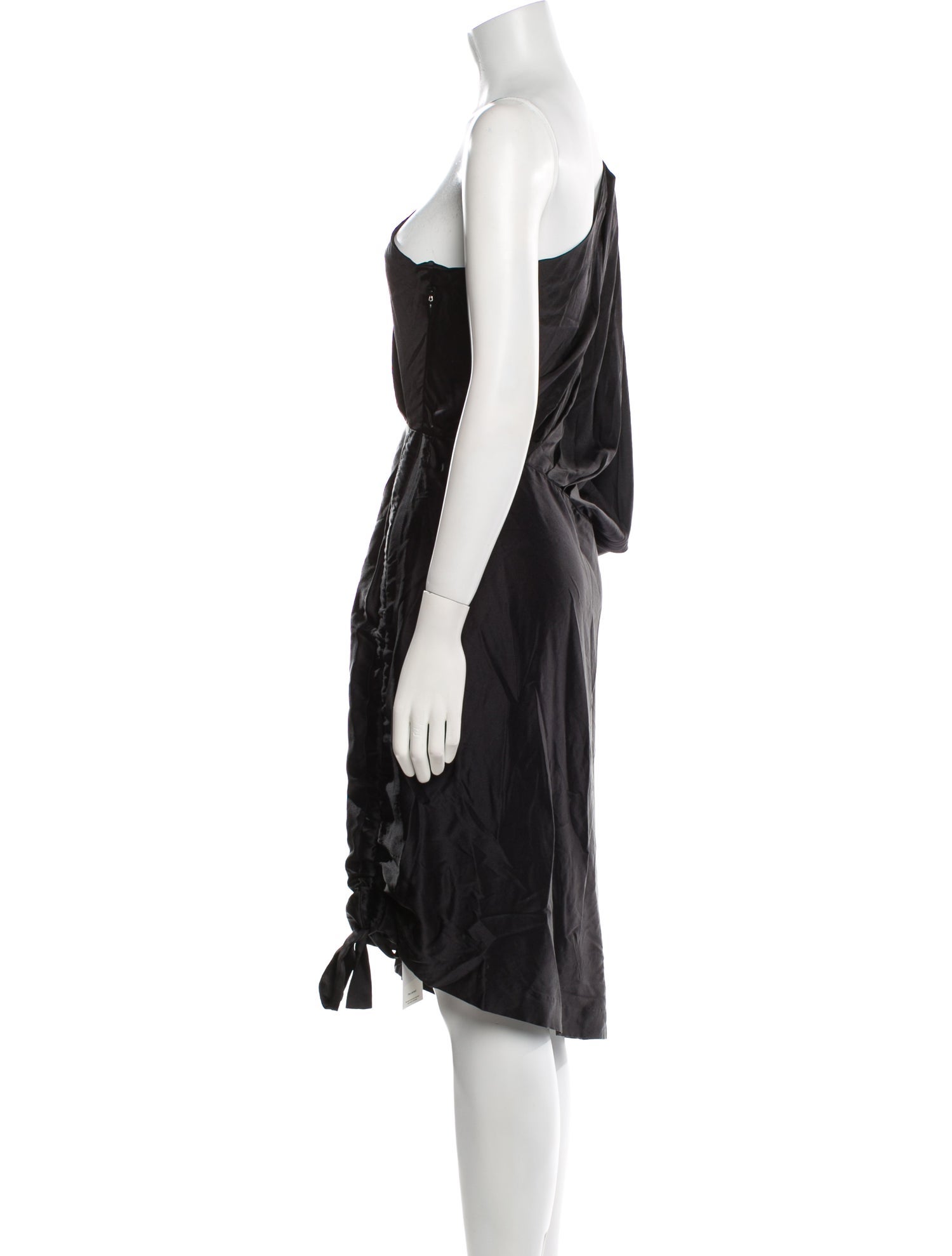 Retrofête Silk Knee-Length Dress