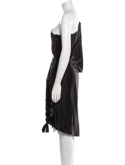 Retrofête Silk Knee-Length Dress