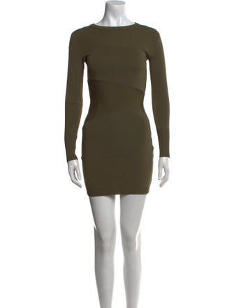 Retrofête Bateau Neckline Mini Dress