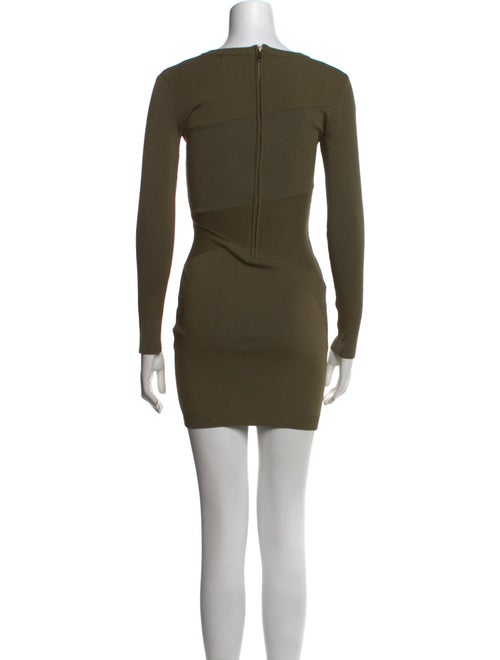 Retrofête Bateau Neckline Mini Dress