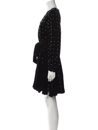 Retrofête V-Neck Mini Dress