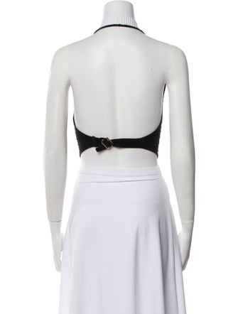 Retrofête V-Neck Sleeveless Crop Top