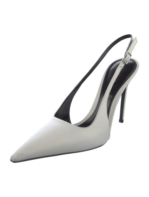 Retrofête Leather Slingback Pumps