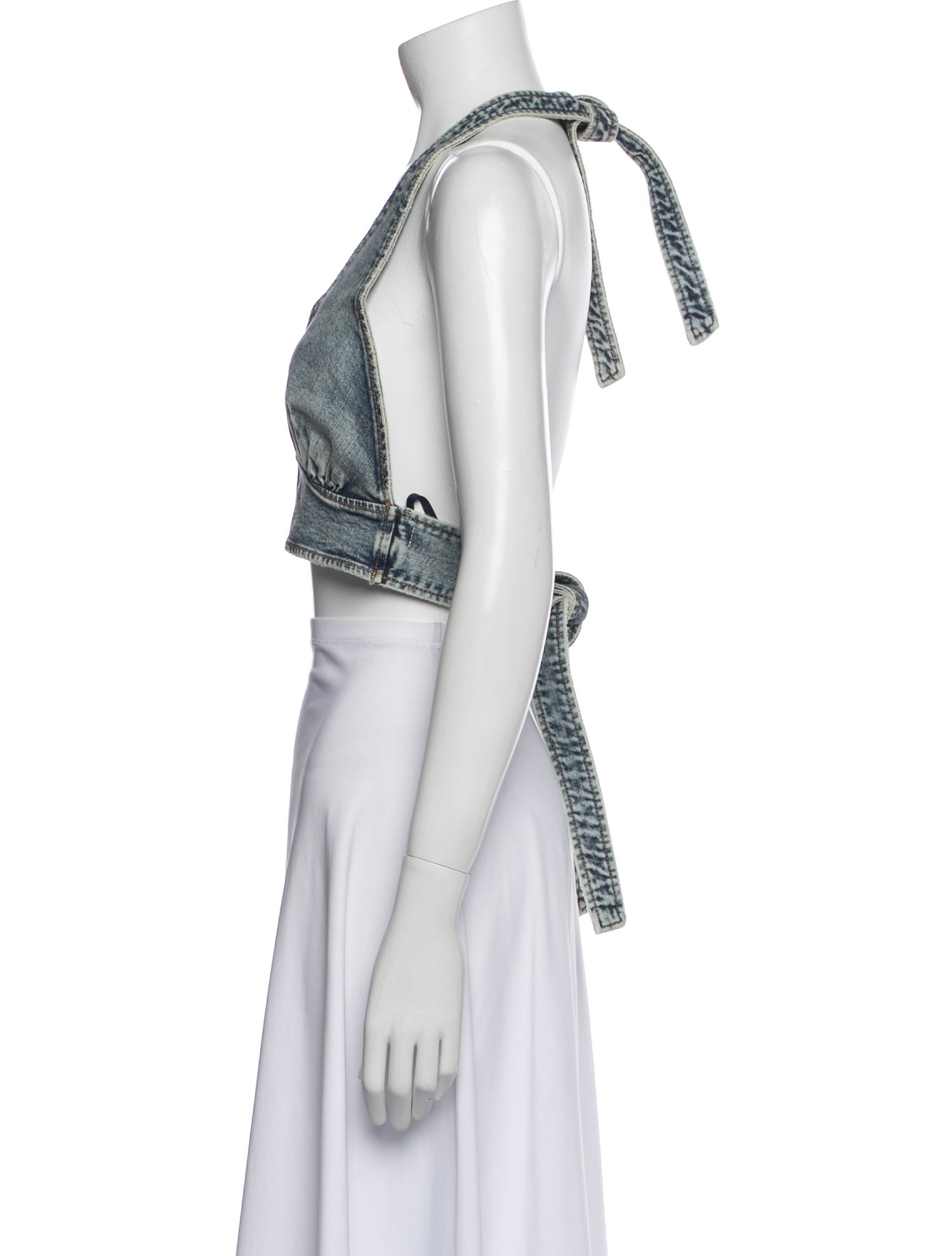 Retrofête Halterneck Sleeveless Crop Top w/ Tags