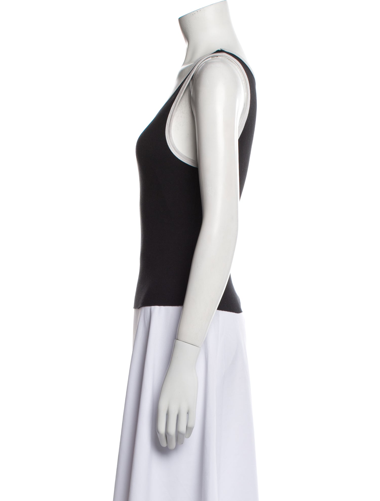 Multicolored Scoop Neck Sleeveless Top main image 0