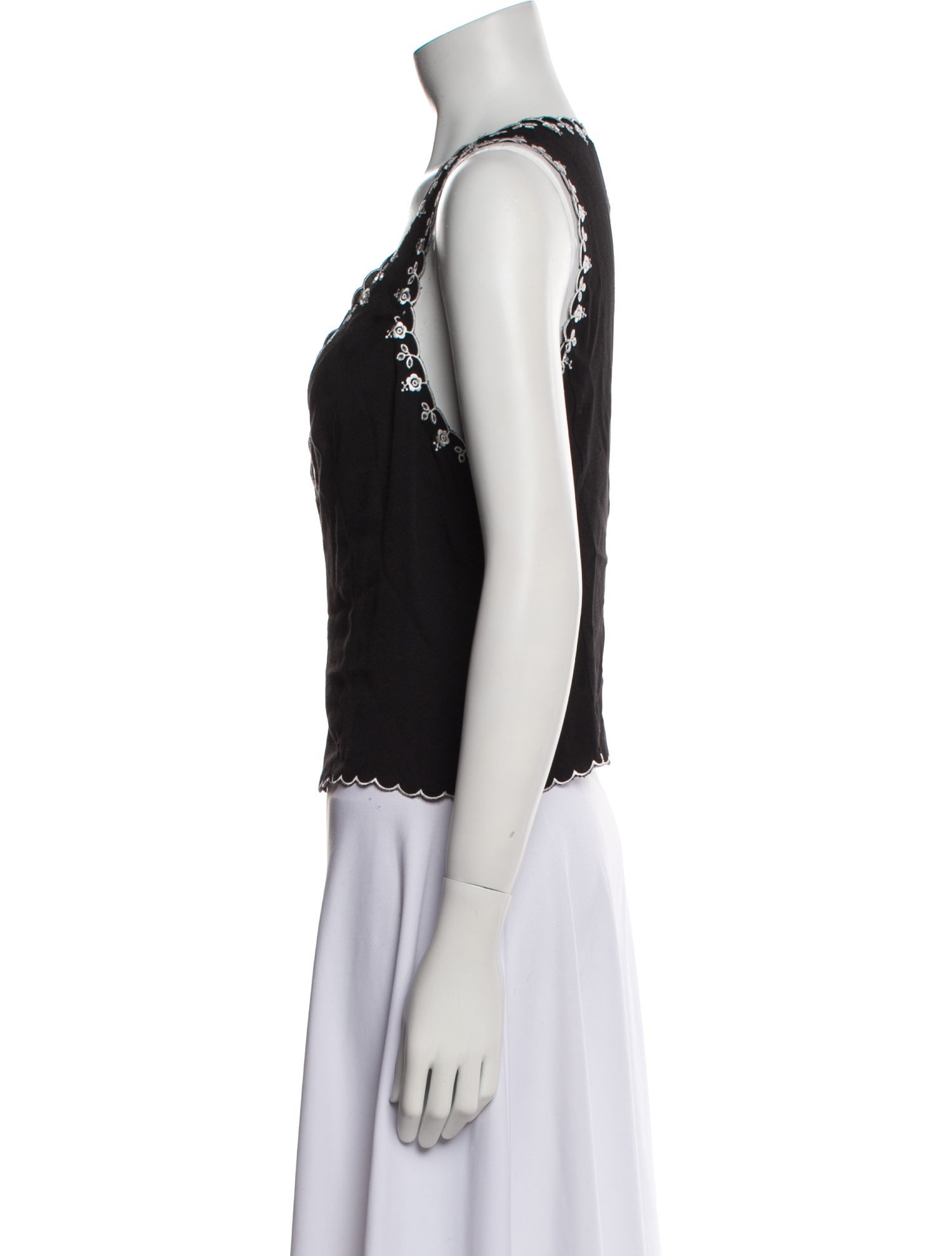 Reformation V-Neck Sleeveless Crop Top