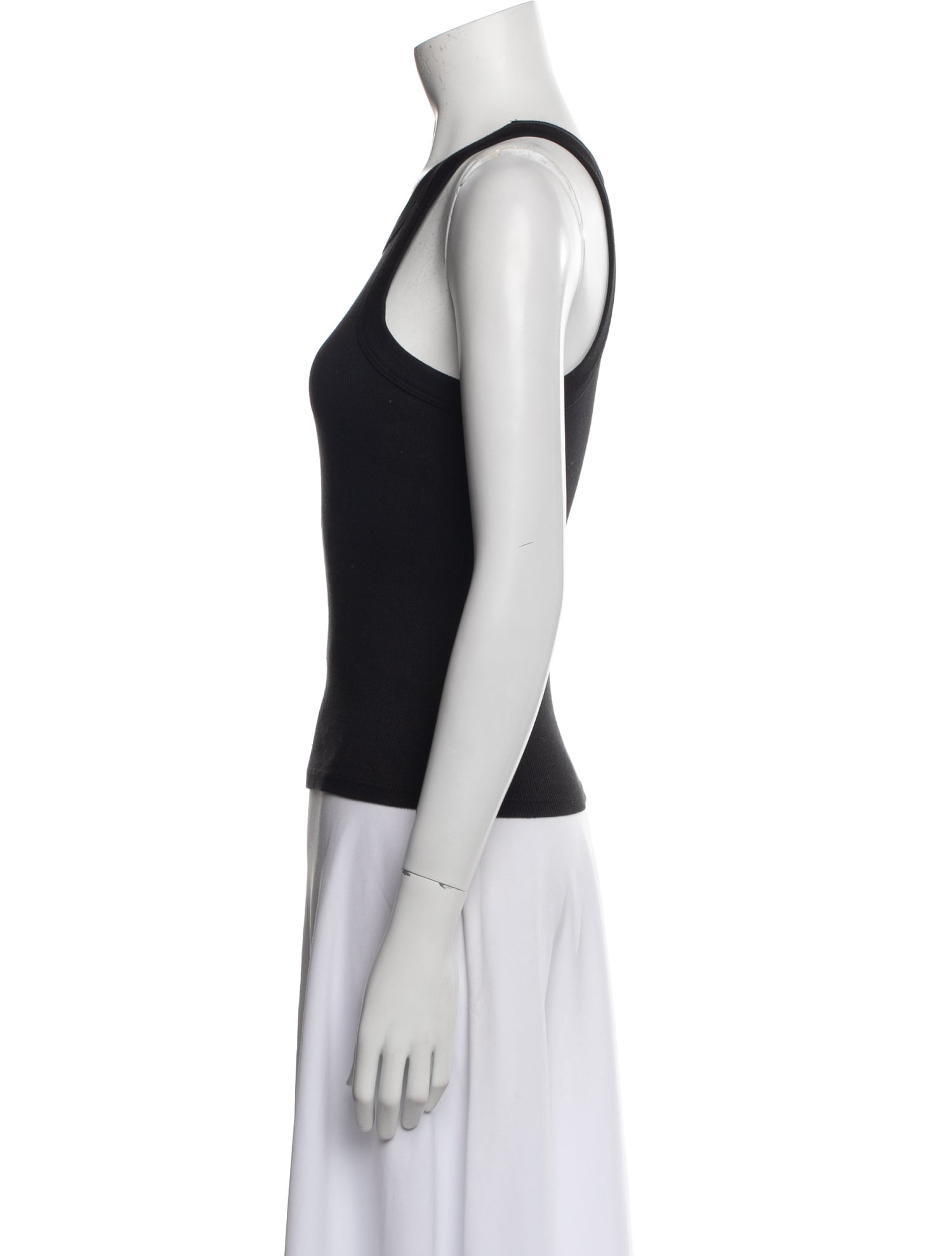 Reformation Scoop Neck Sleeveless Top