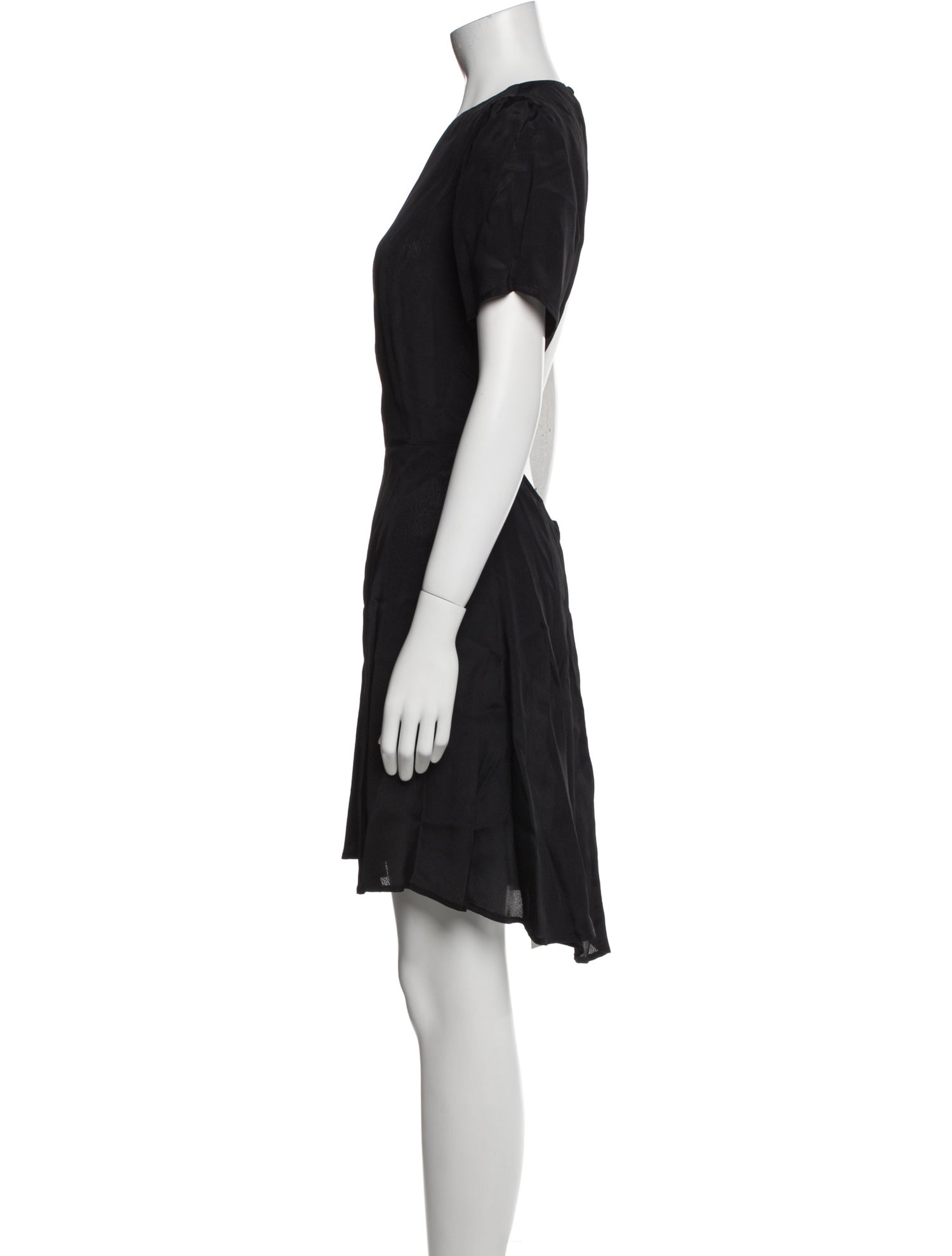 Reformation Scoop Neck Knee-Length Dress