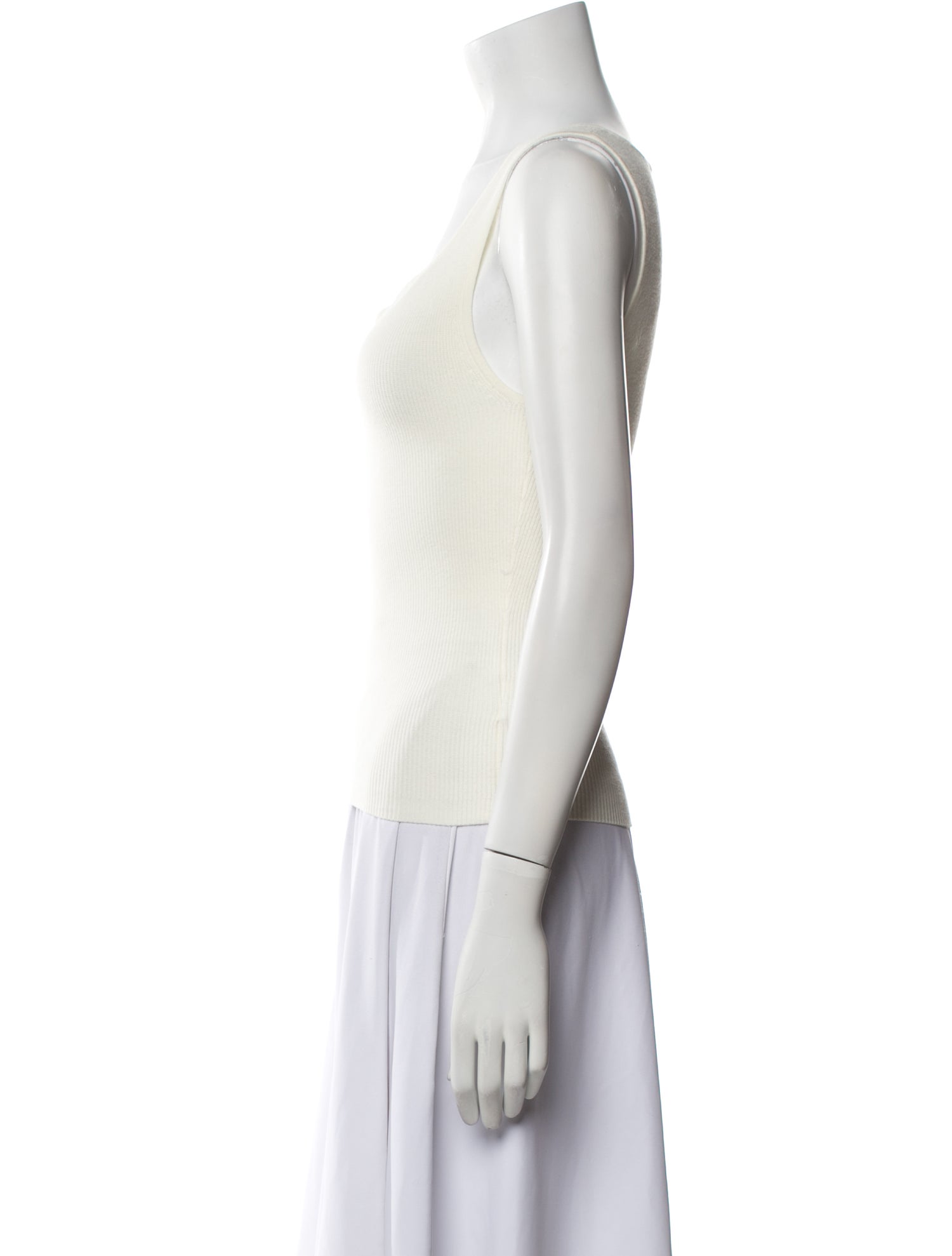 Reformation V-Neck Sleeveless Top