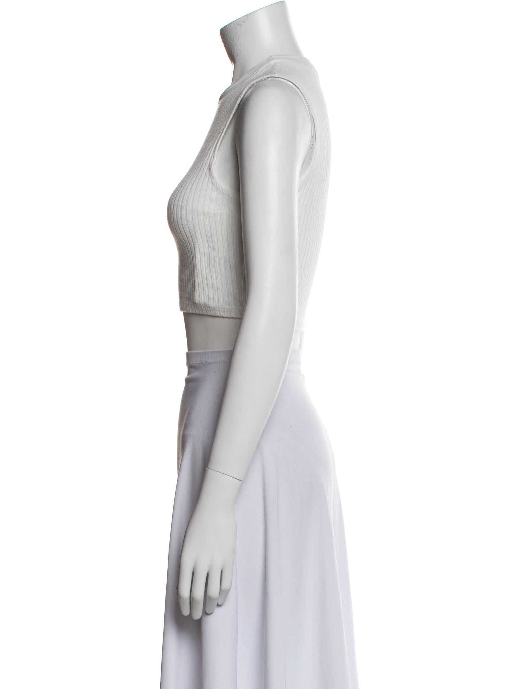 Reformation Crew Neck Sleeveless Crop Top