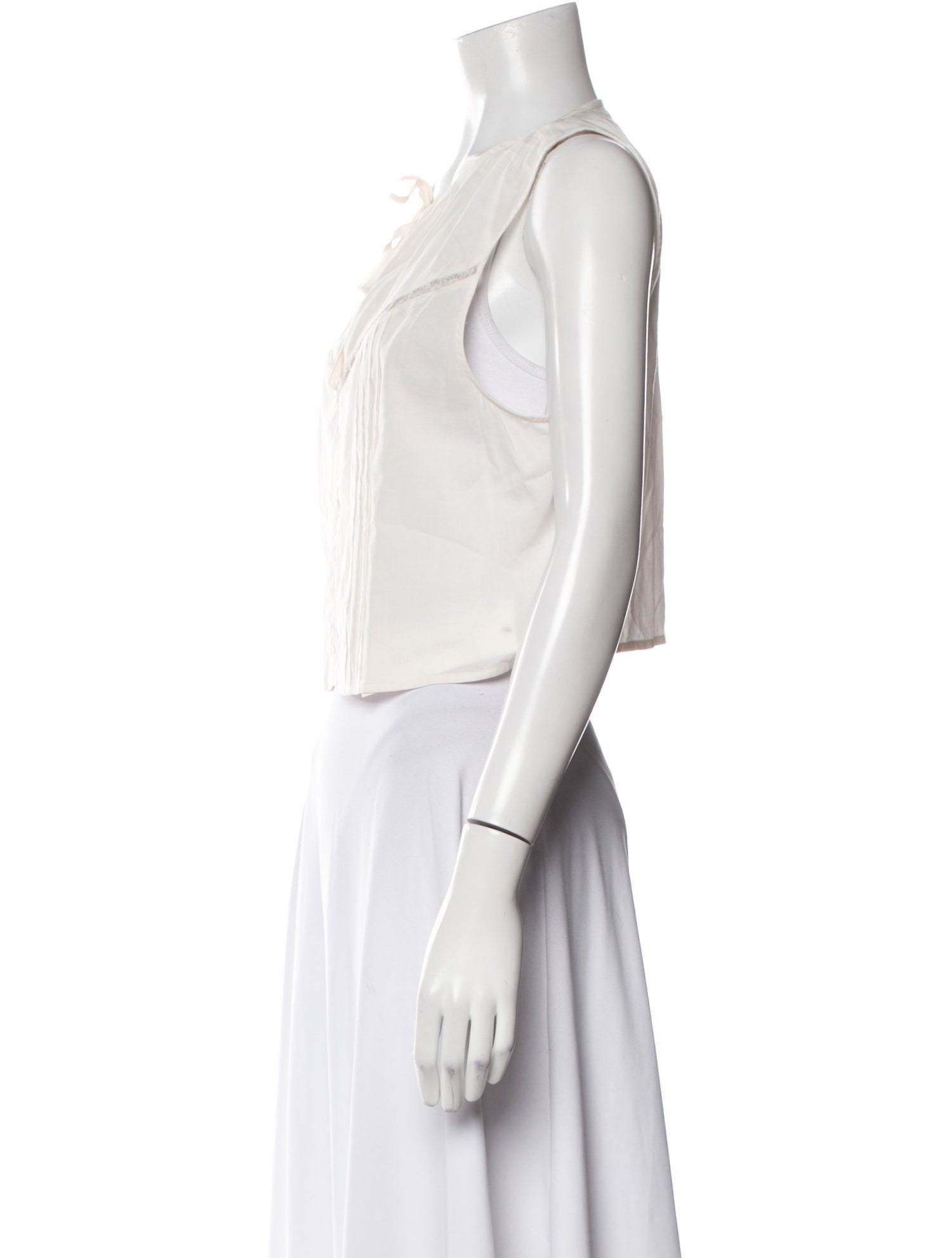 Reformation Crew Neck Sleeveless Crop Top