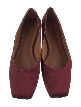 Reformation Flats