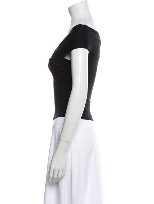 Reformation V-Neck Short Sleeve Crop Top