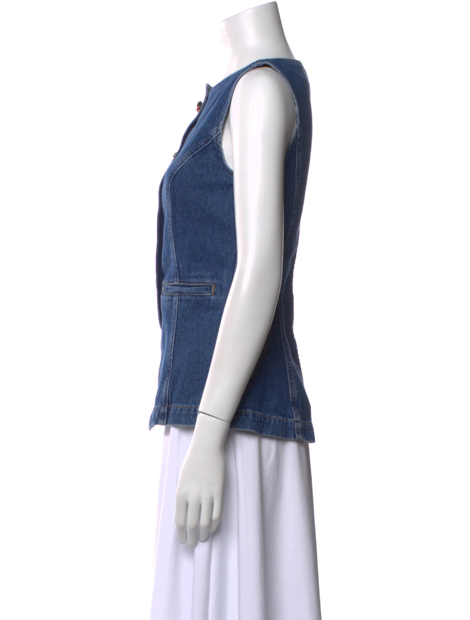 Reformation Crew Neck Sleeveless Top