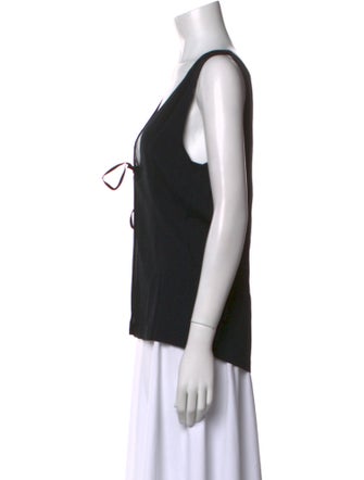 Reformation V-Neck Sleeveless Top