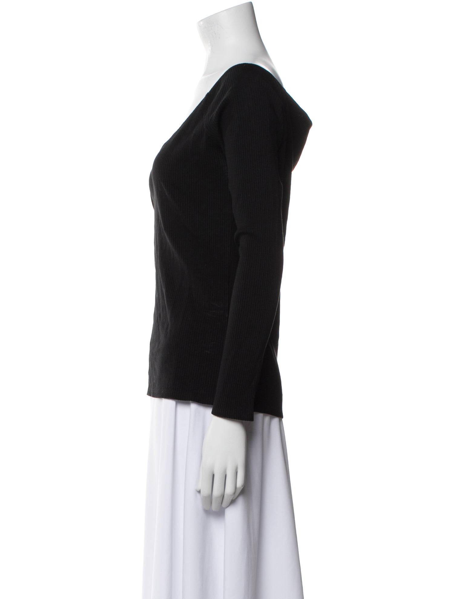 Reformation V-Neck Three-Quarter Sleeve Top