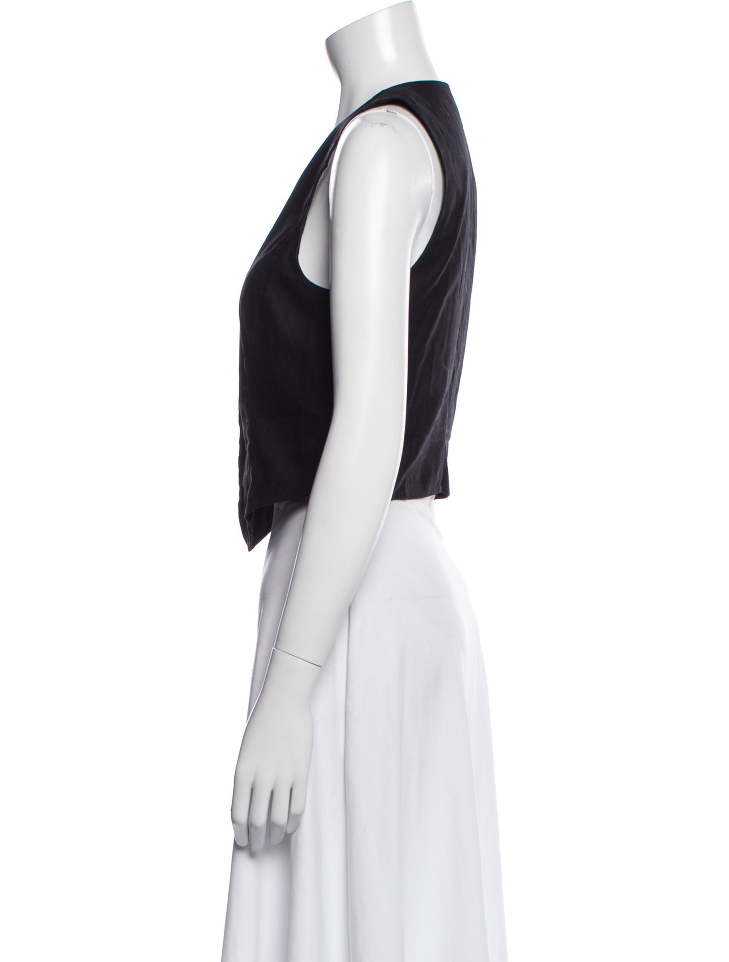 Reformation V-Neck Sleeveless Crop Top