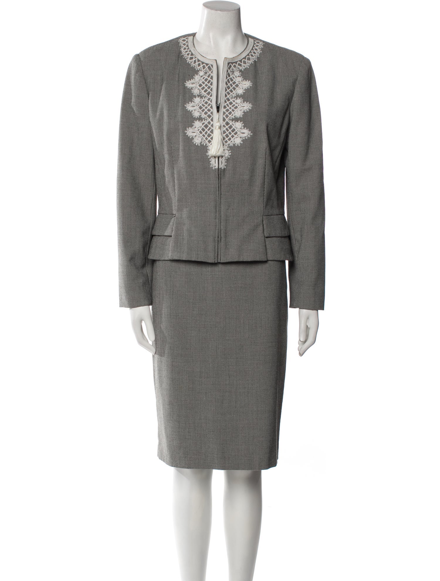 Teri Jon by Rickie Freeman Skirt Suit