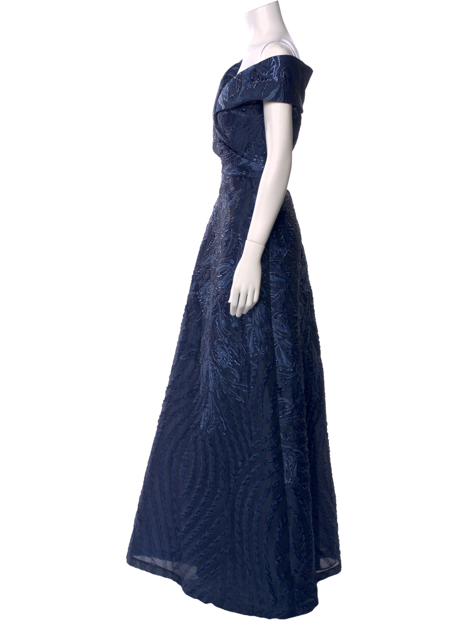 Teri Jon by Rickie Freeman V-Neck Long Dress w/ Tags