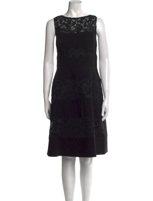 Teri Jon by Rickie Freeman Lace Knee-Length Dress