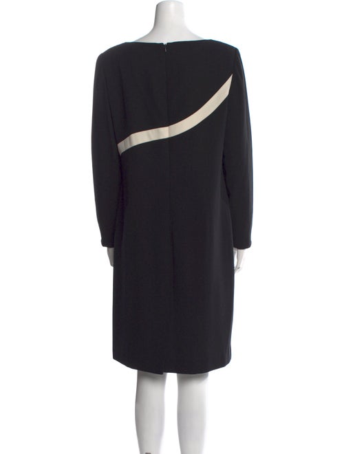 Teri Jon by Rickie Freeman Bateau Neckline Knee-Length Dress